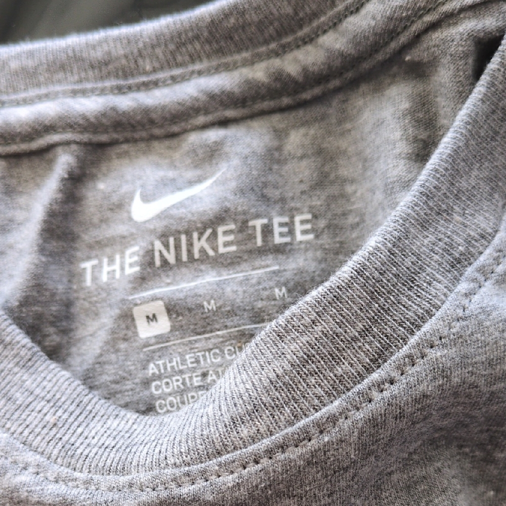 The Nike Tee Gray Men's Athletic Cut Short Sleeve‎ Shirt 3Pc Bundle Size M